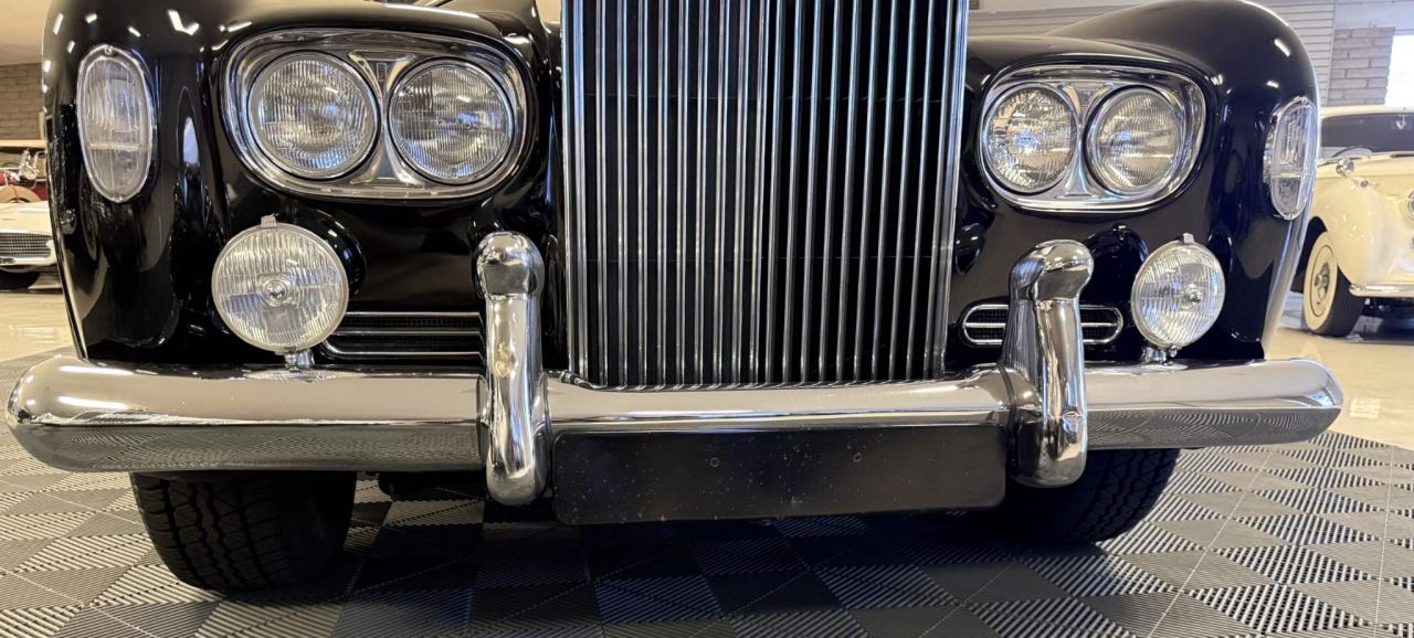 1965 Rolls - Royce Silver Cloud III