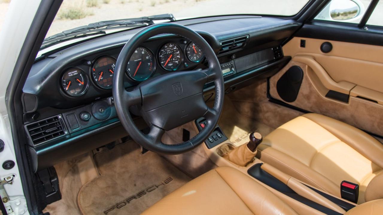 1997 Porsche 911 Carrera 4S