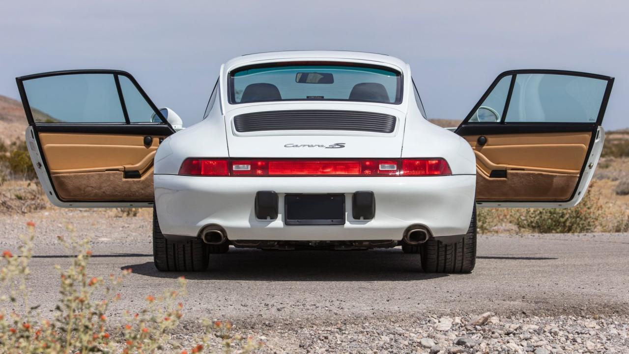 1997 Porsche 911 Carrera 4S