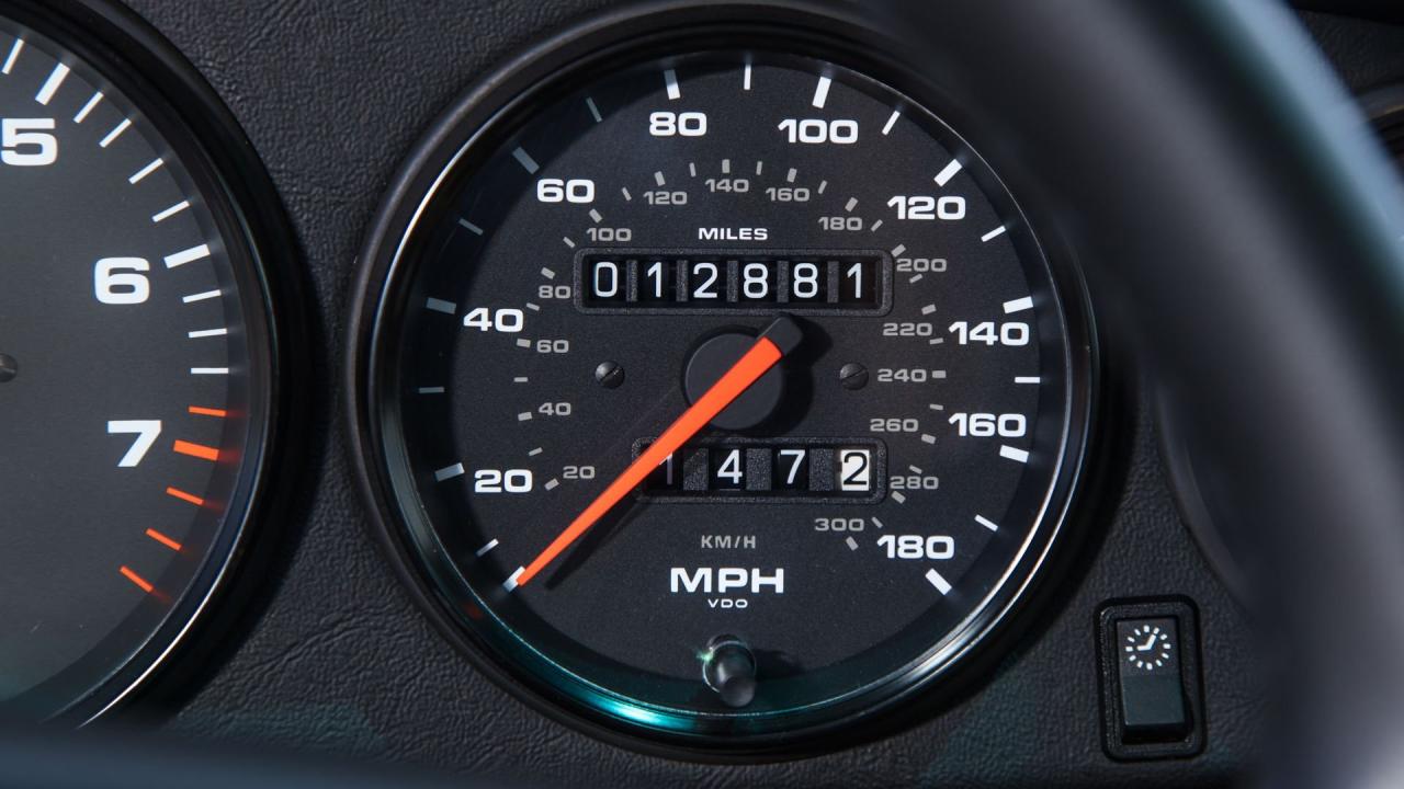 1997 Porsche 911 Carrera 4S