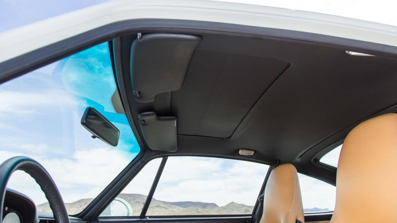 1997 Porsche 911 Carrera 4S