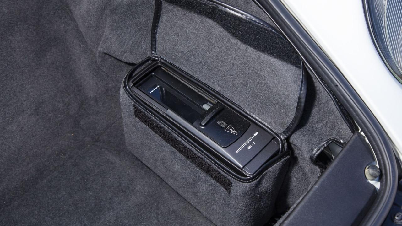 1997 Porsche 911 Carrera 4S