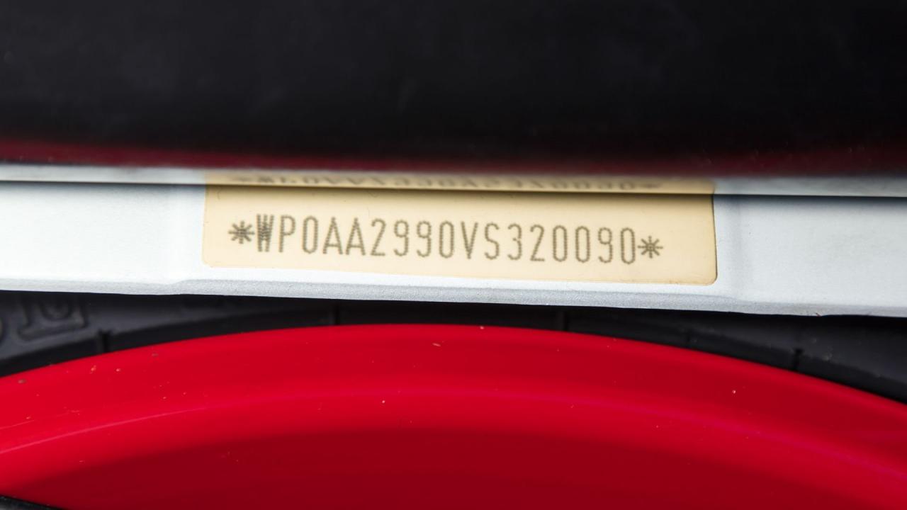 1997 Porsche 911 Carrera 4S