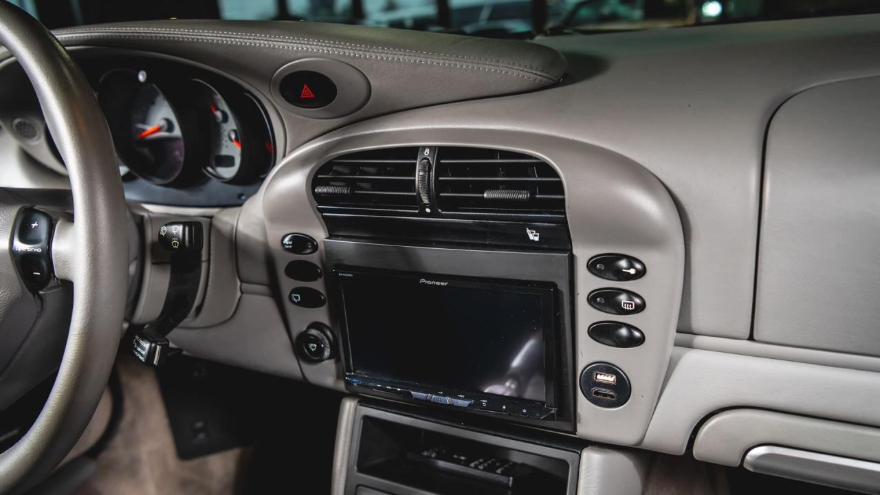 2002 Porsche 911 Targa