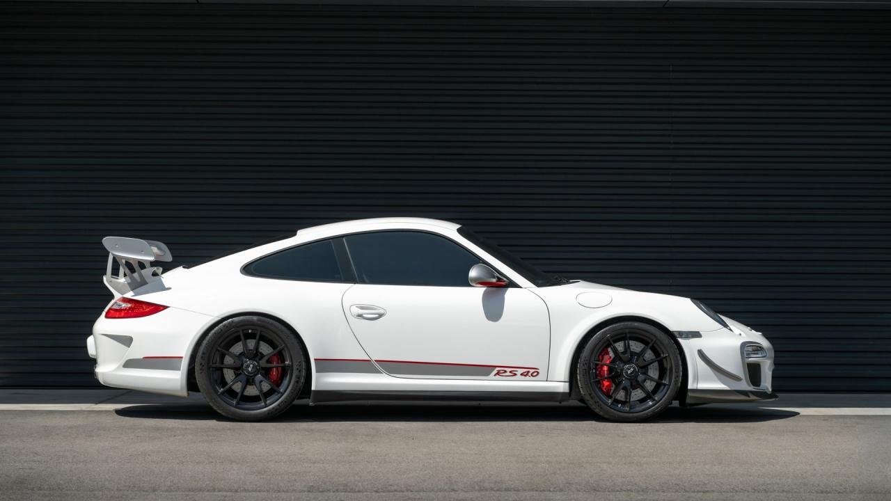 2011 Porsche 911 GT3 RS 4.0