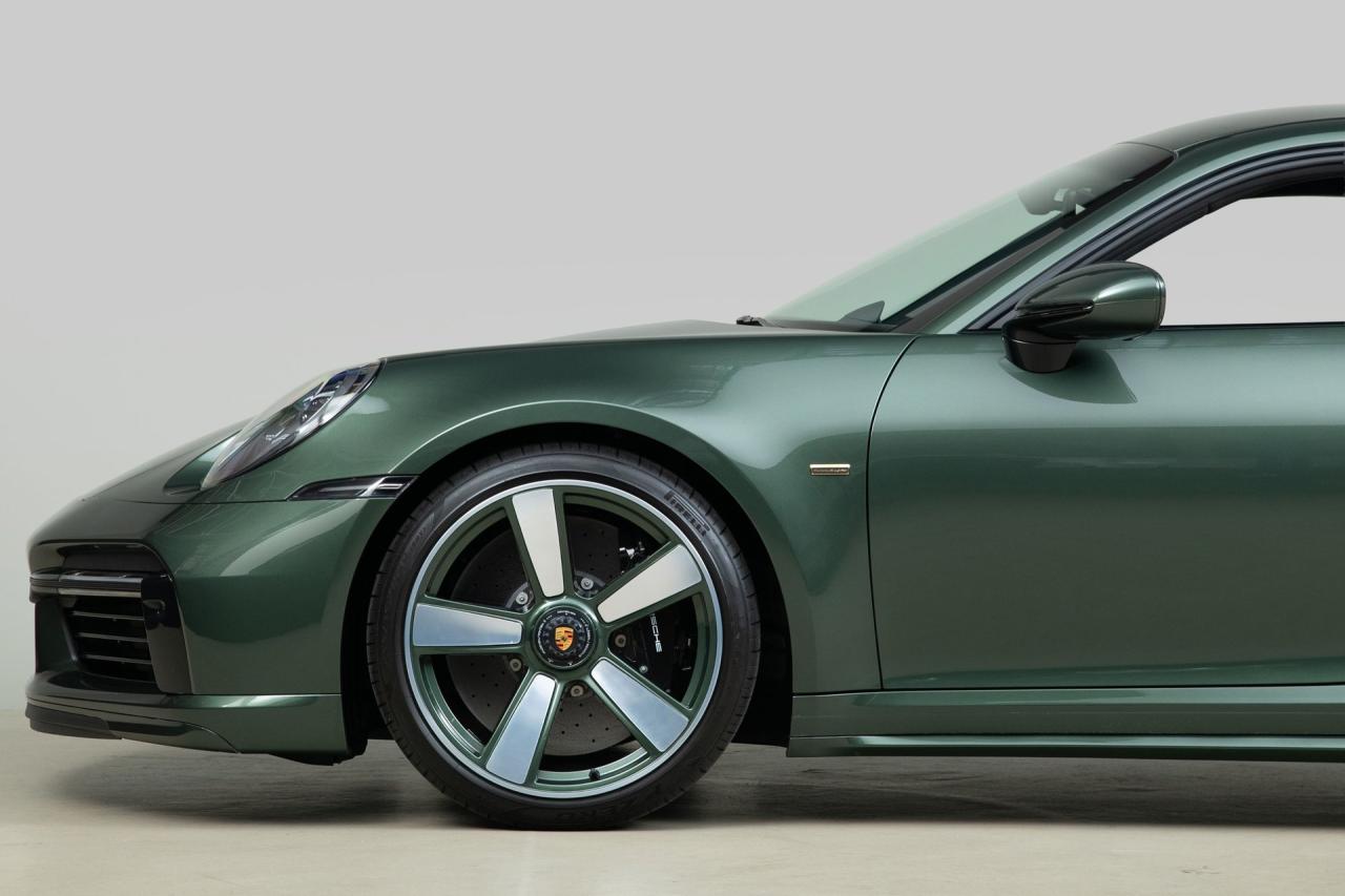 2023 Porsche 911 Sport Classic