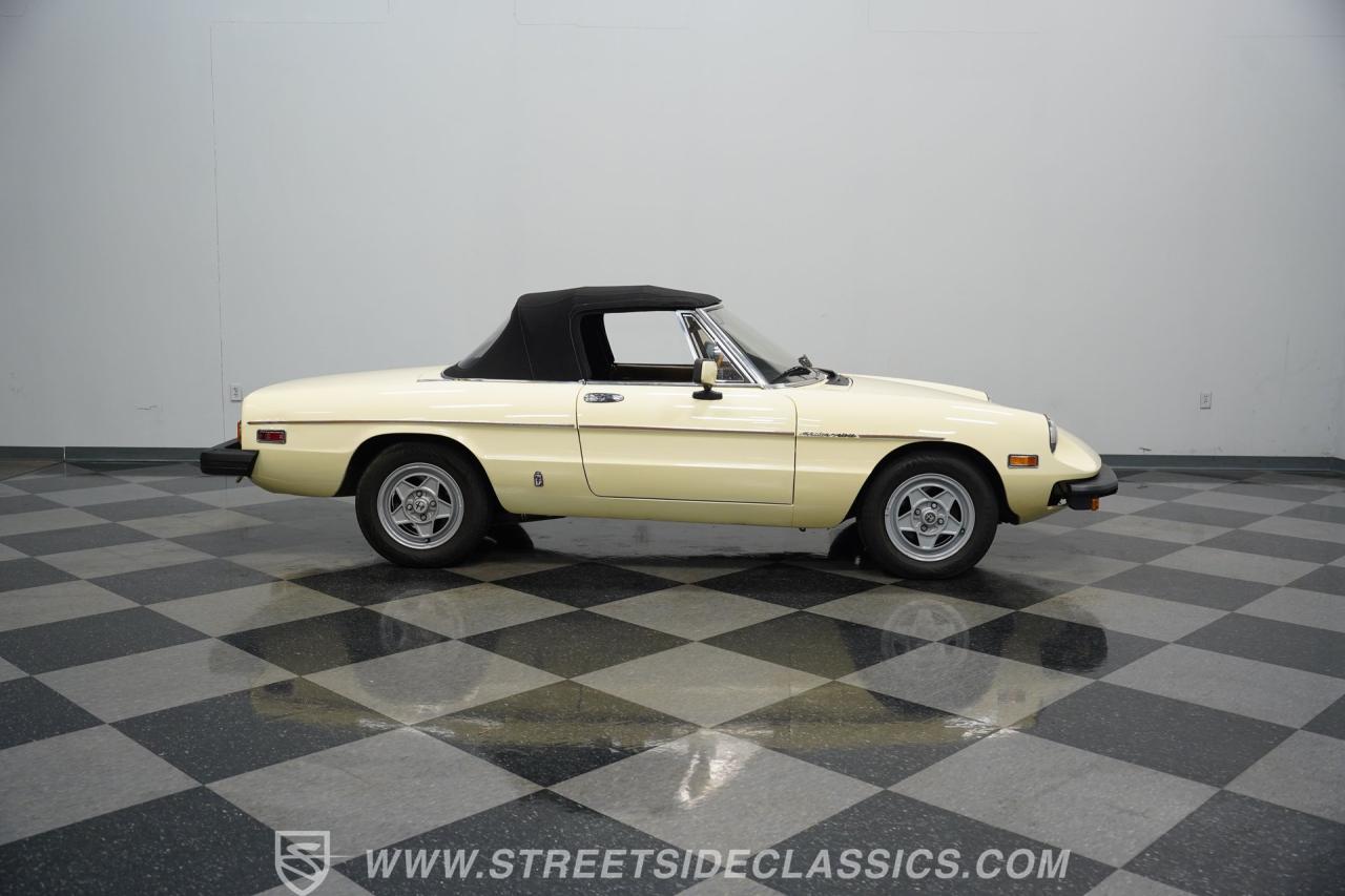 1982 Alfa Romeo Spider Veloce
