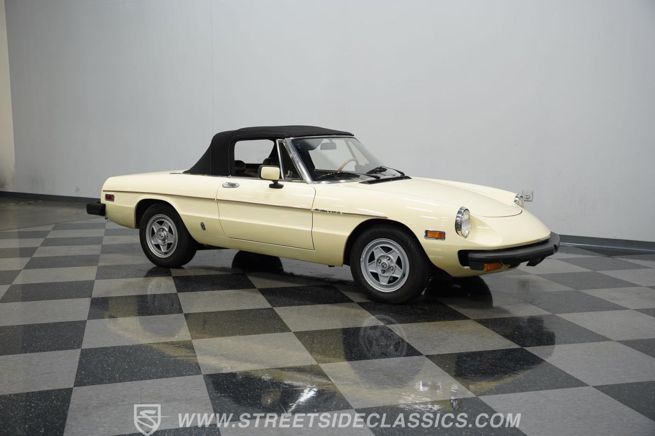 1982 Alfa Romeo Spider Veloce