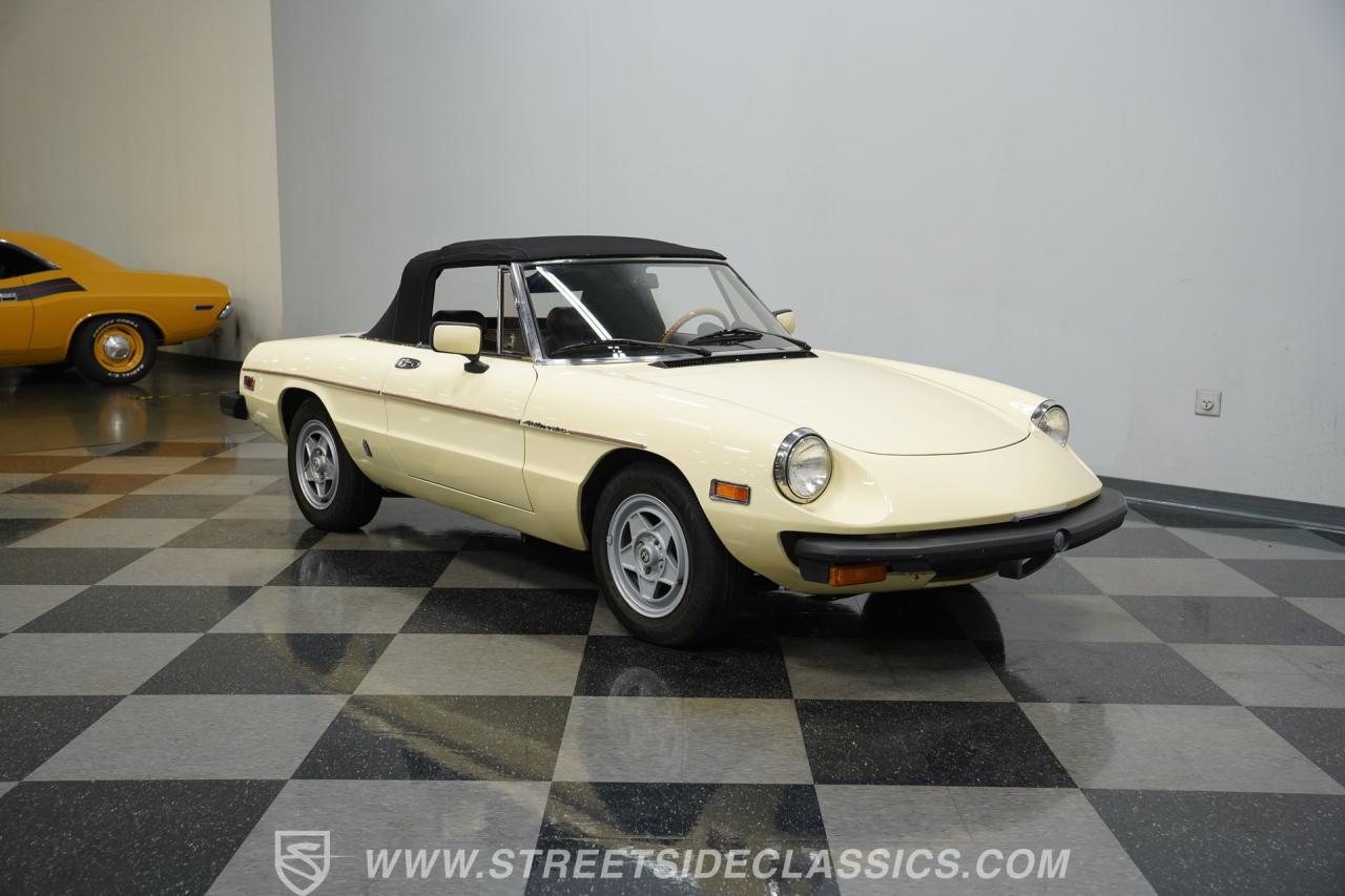 1982 Alfa Romeo Spider Veloce