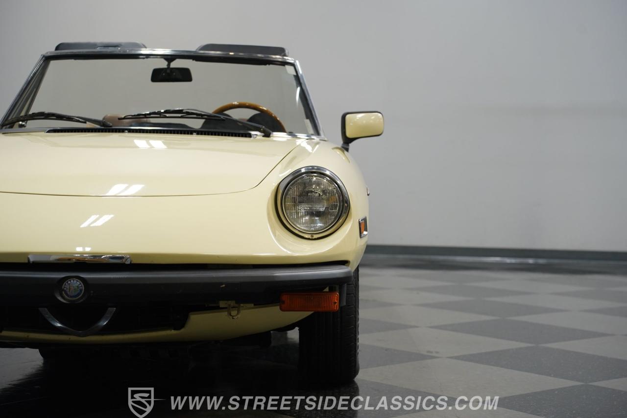 1982 Alfa Romeo Spider Veloce