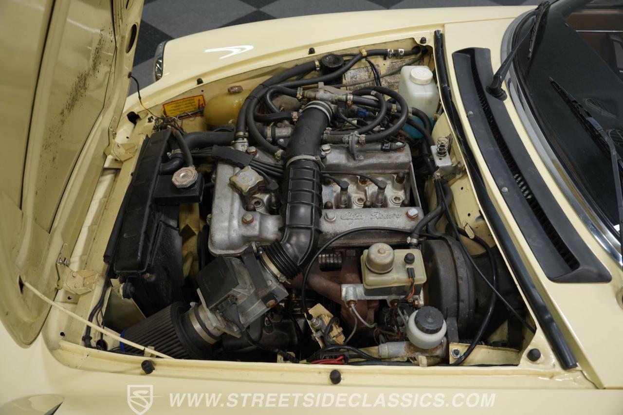 1982 Alfa Romeo Spider Veloce