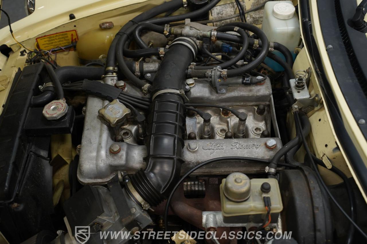 1982 Alfa Romeo Spider Veloce