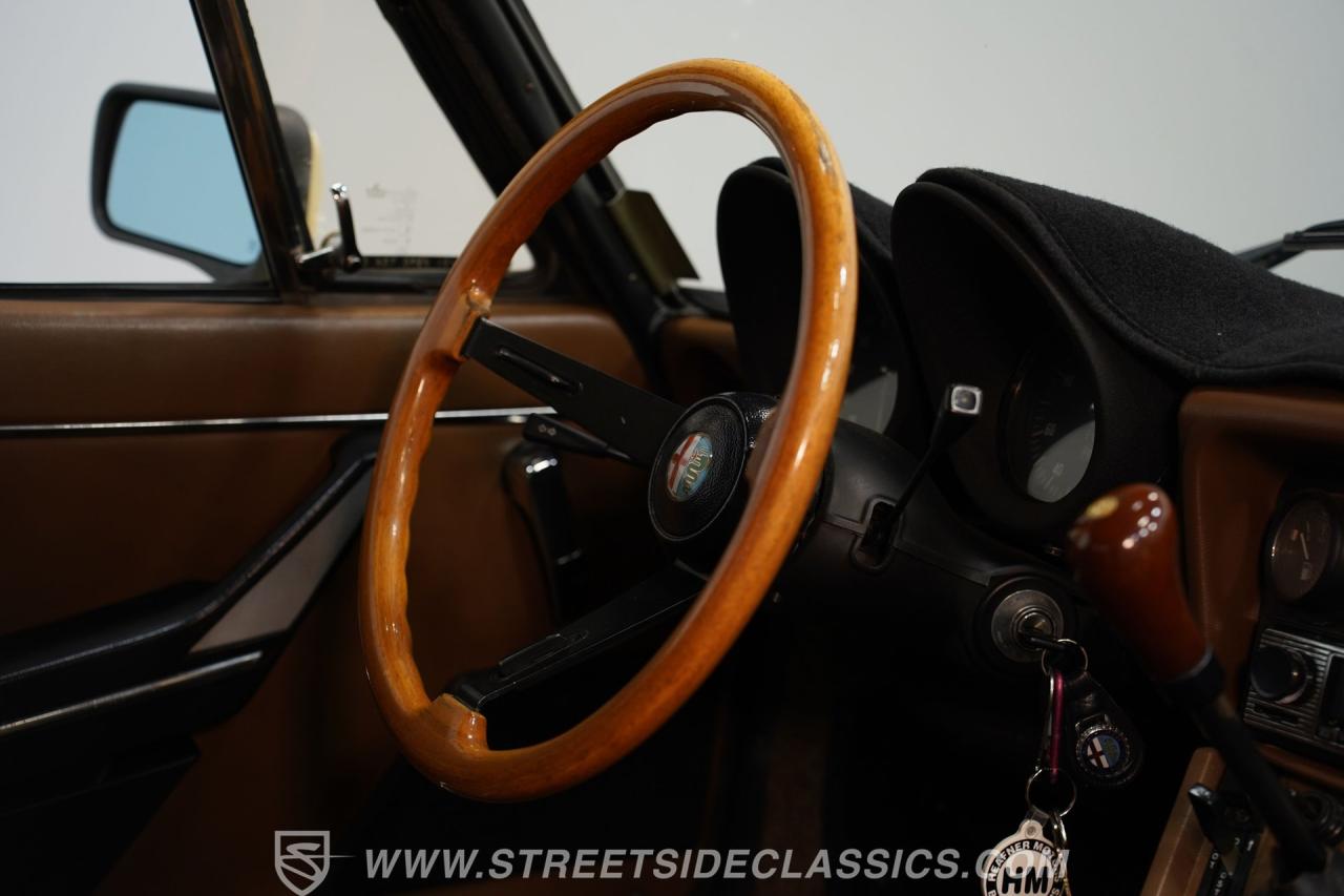 1982 Alfa Romeo Spider Veloce