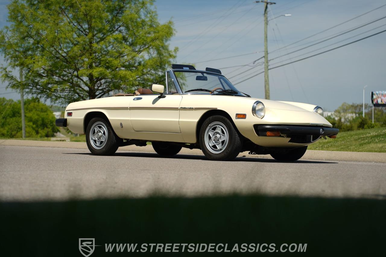 1982 Alfa Romeo Spider Veloce
