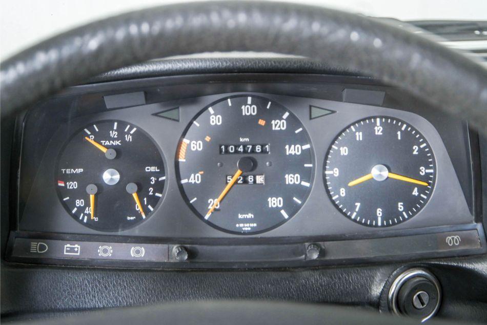 1978 Mercedes - Benz 200-serie