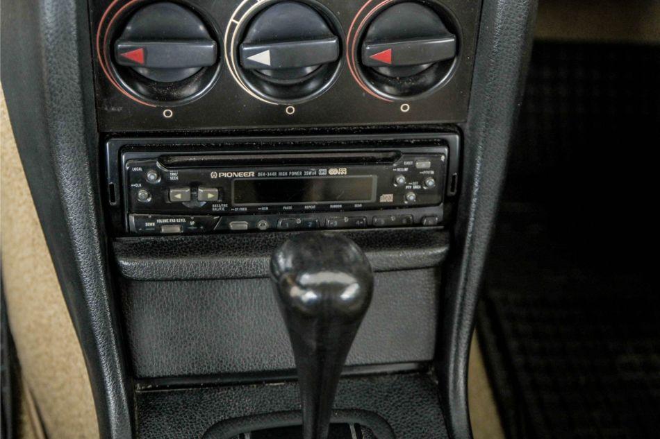 1978 Mercedes - Benz 200-serie