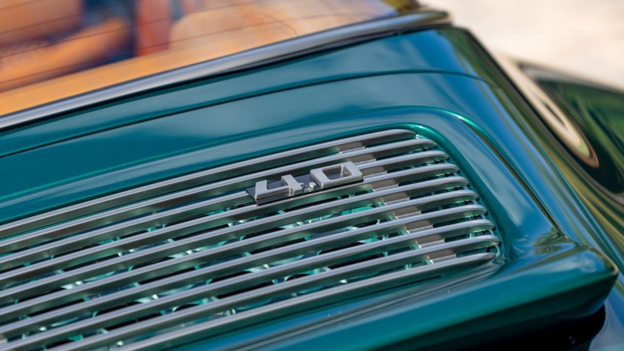 1992 Porsche 911 Targa Reimagined by Singer &ldquo;Rio Commission&rdquo;