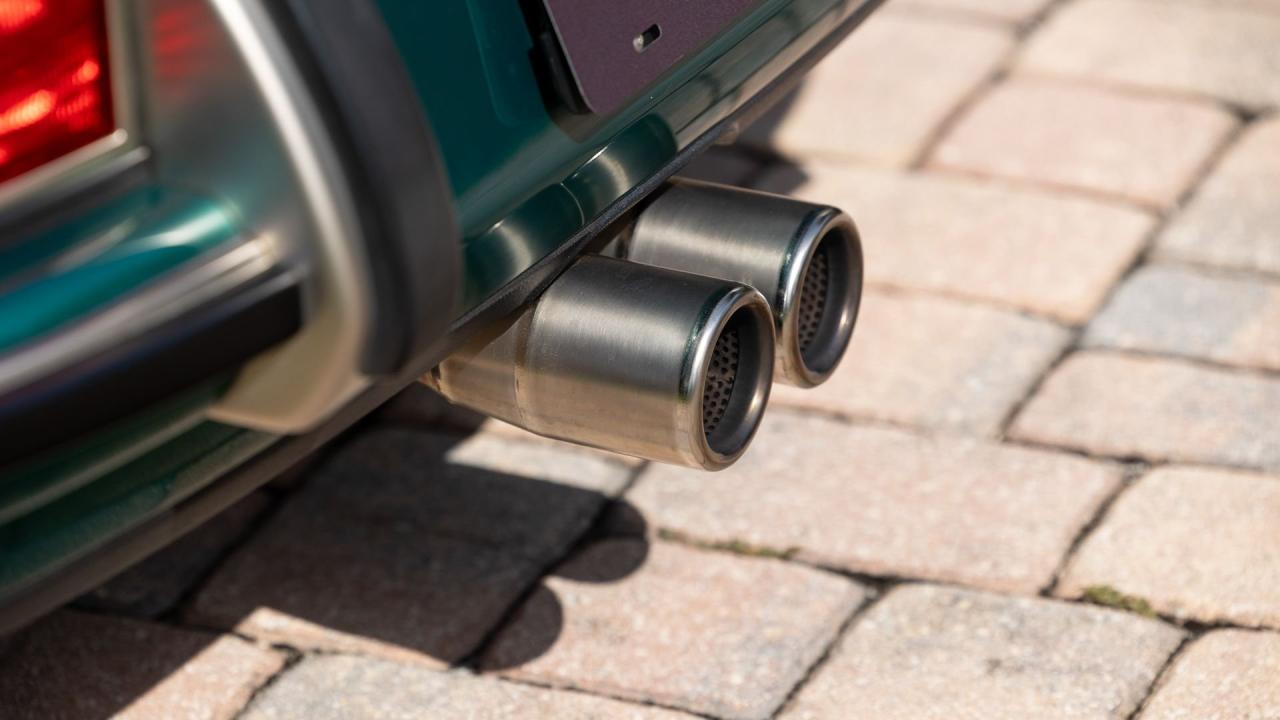 1992 Porsche 911 Targa Reimagined by Singer &ldquo;Rio Commission&rdquo;