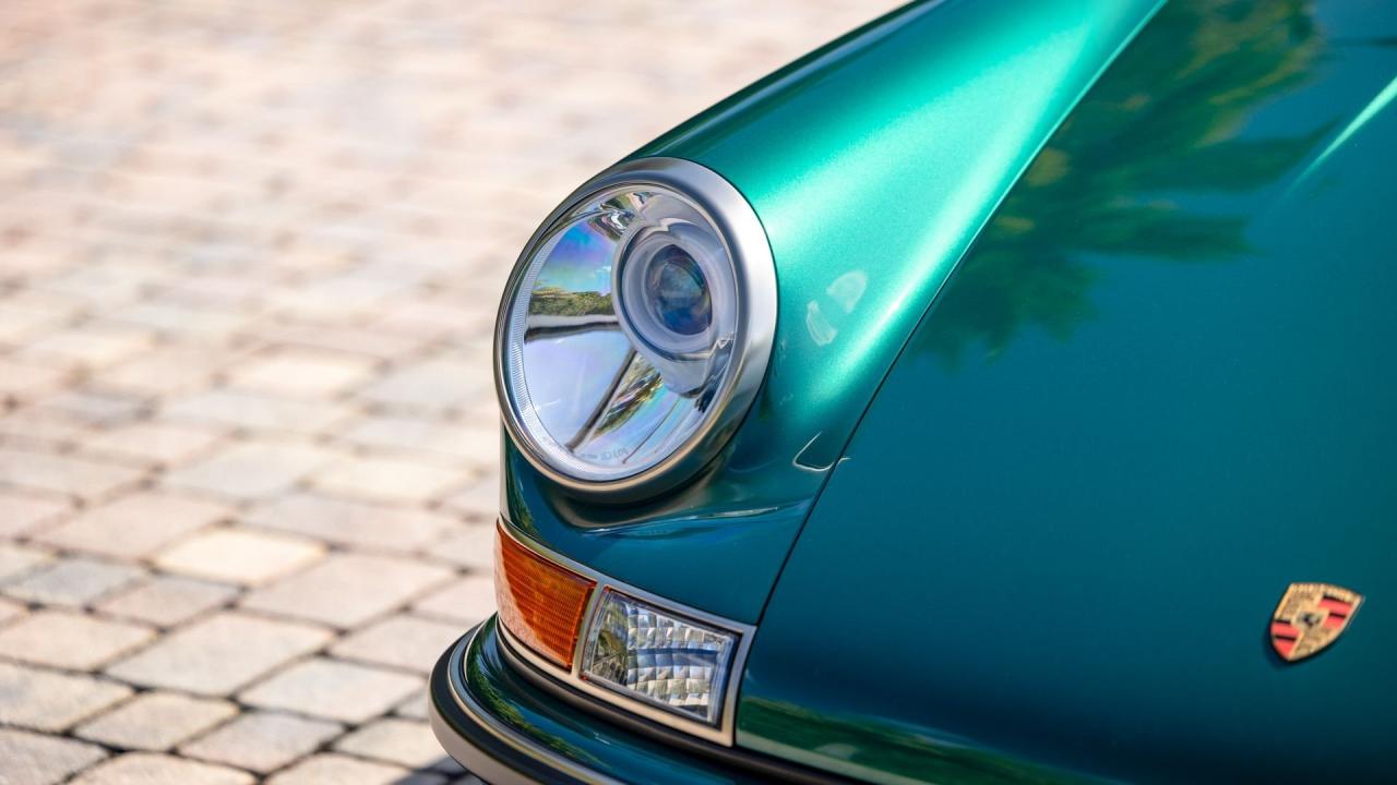 1992 Porsche 911 Targa Reimagined by Singer &ldquo;Rio Commission&rdquo;