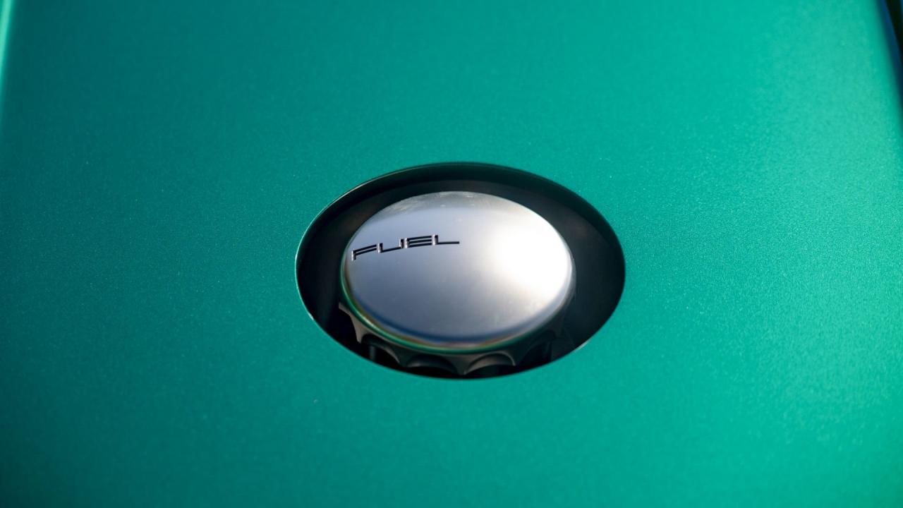 1992 Porsche 911 Targa Reimagined by Singer &ldquo;Rio Commission&rdquo;