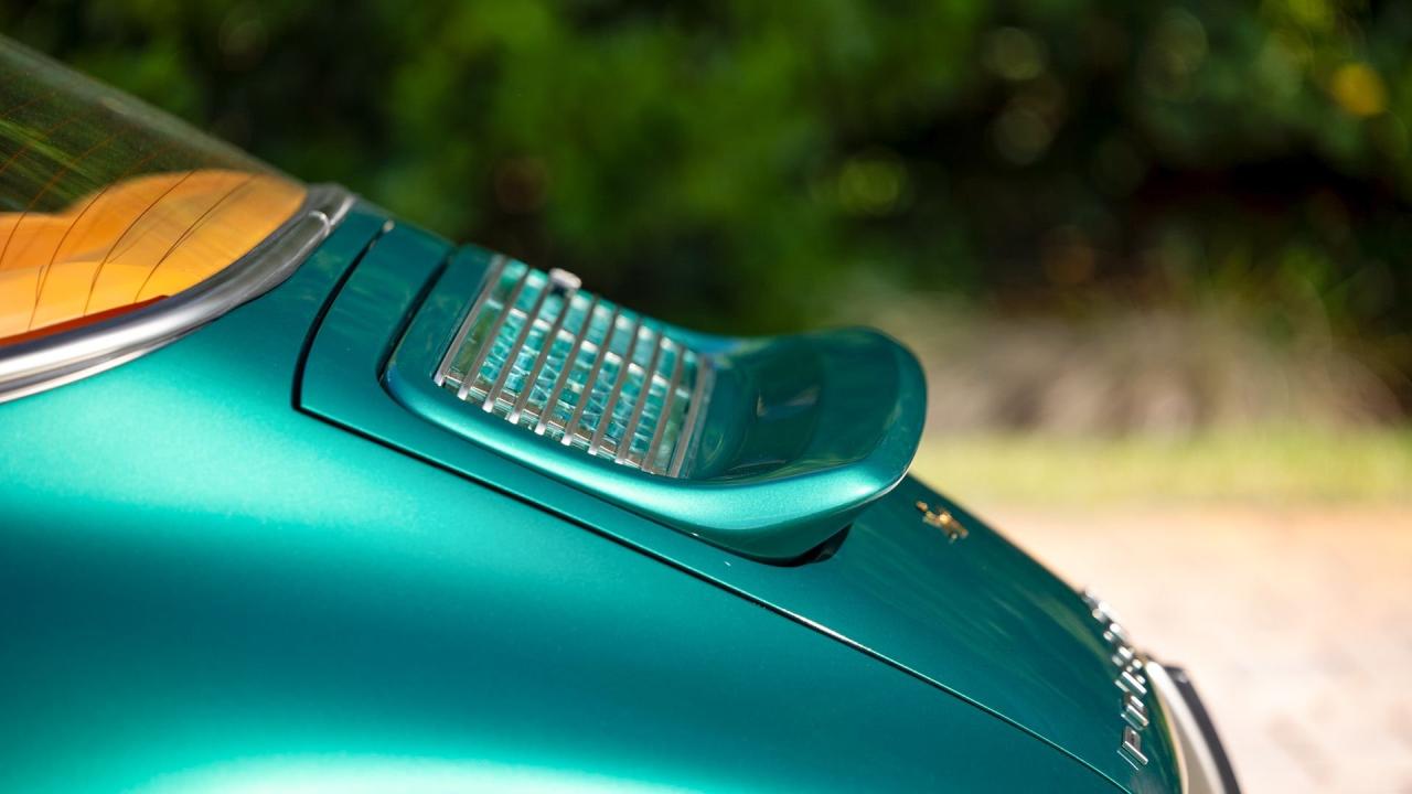 1992 Porsche 911 Targa Reimagined by Singer &ldquo;Rio Commission&rdquo;