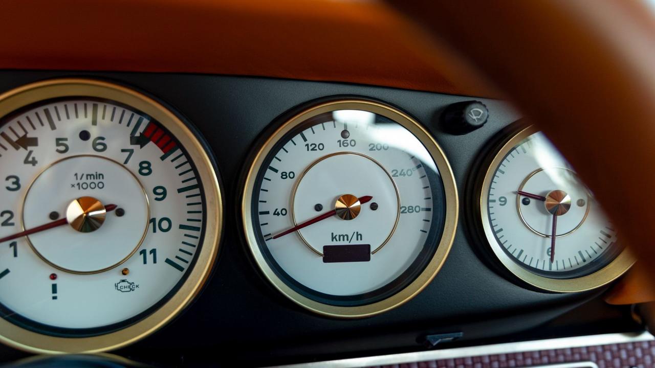 1992 Porsche 911 Targa Reimagined by Singer &ldquo;Rio Commission&rdquo;