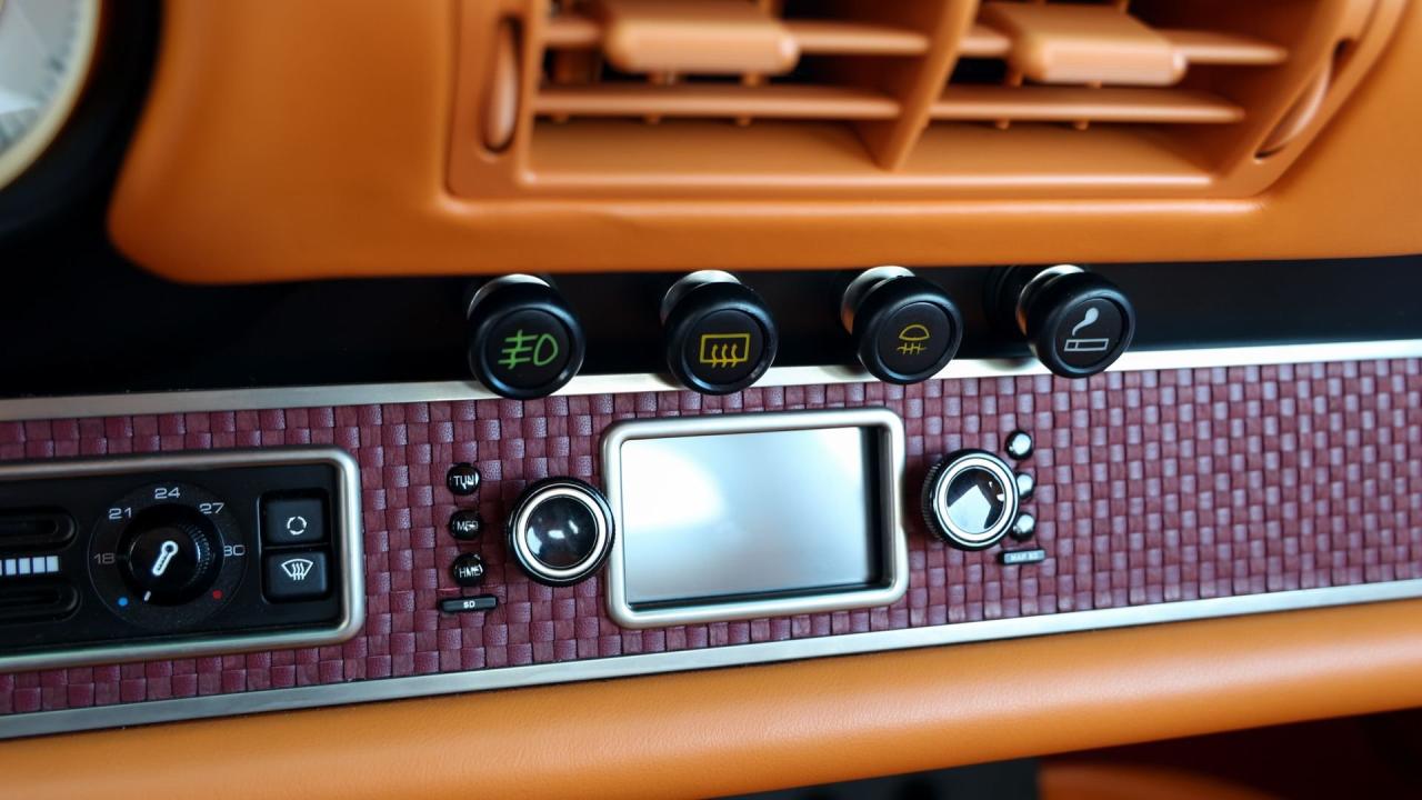 1992 Porsche 911 Targa Reimagined by Singer &ldquo;Rio Commission&rdquo;