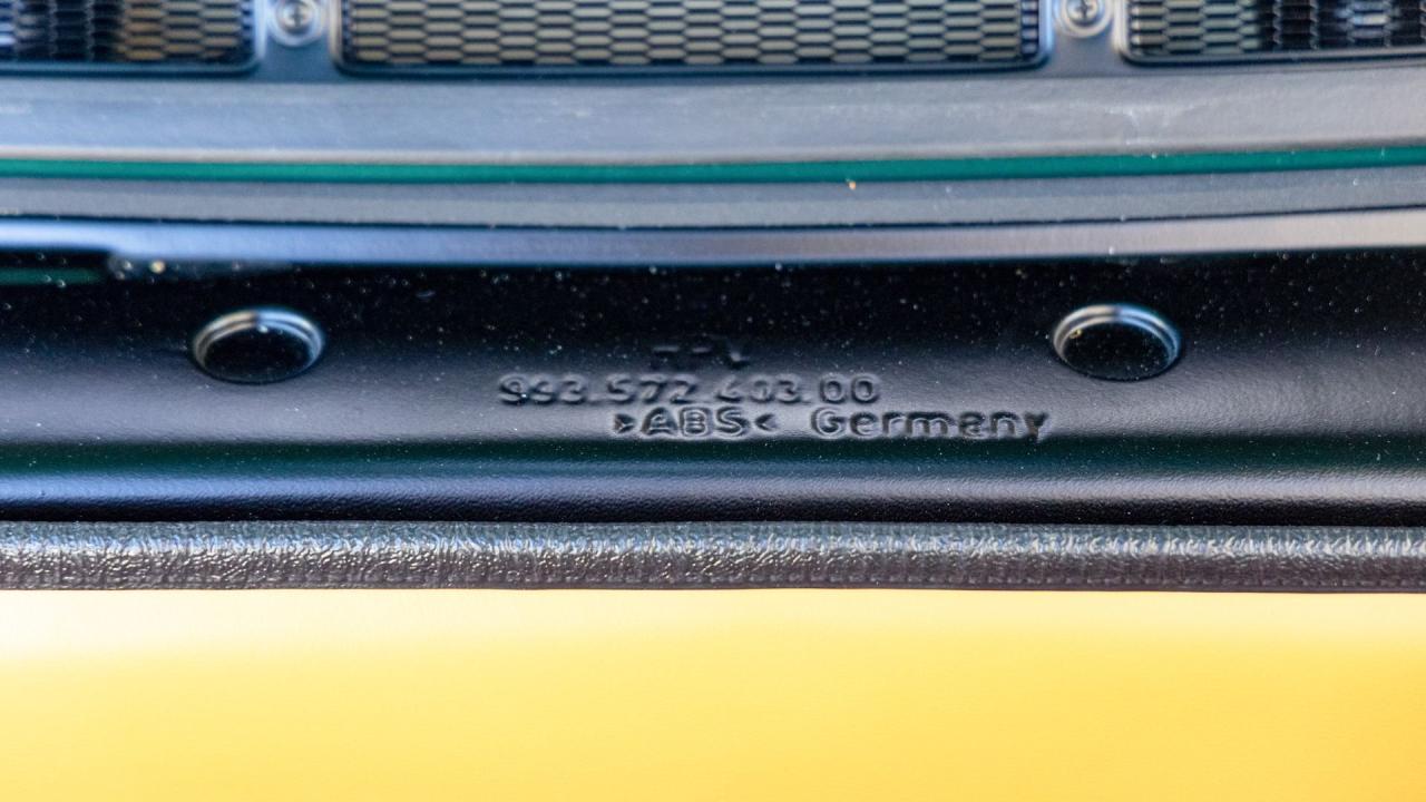 1992 Porsche 911 Targa Reimagined by Singer &ldquo;Rio Commission&rdquo;