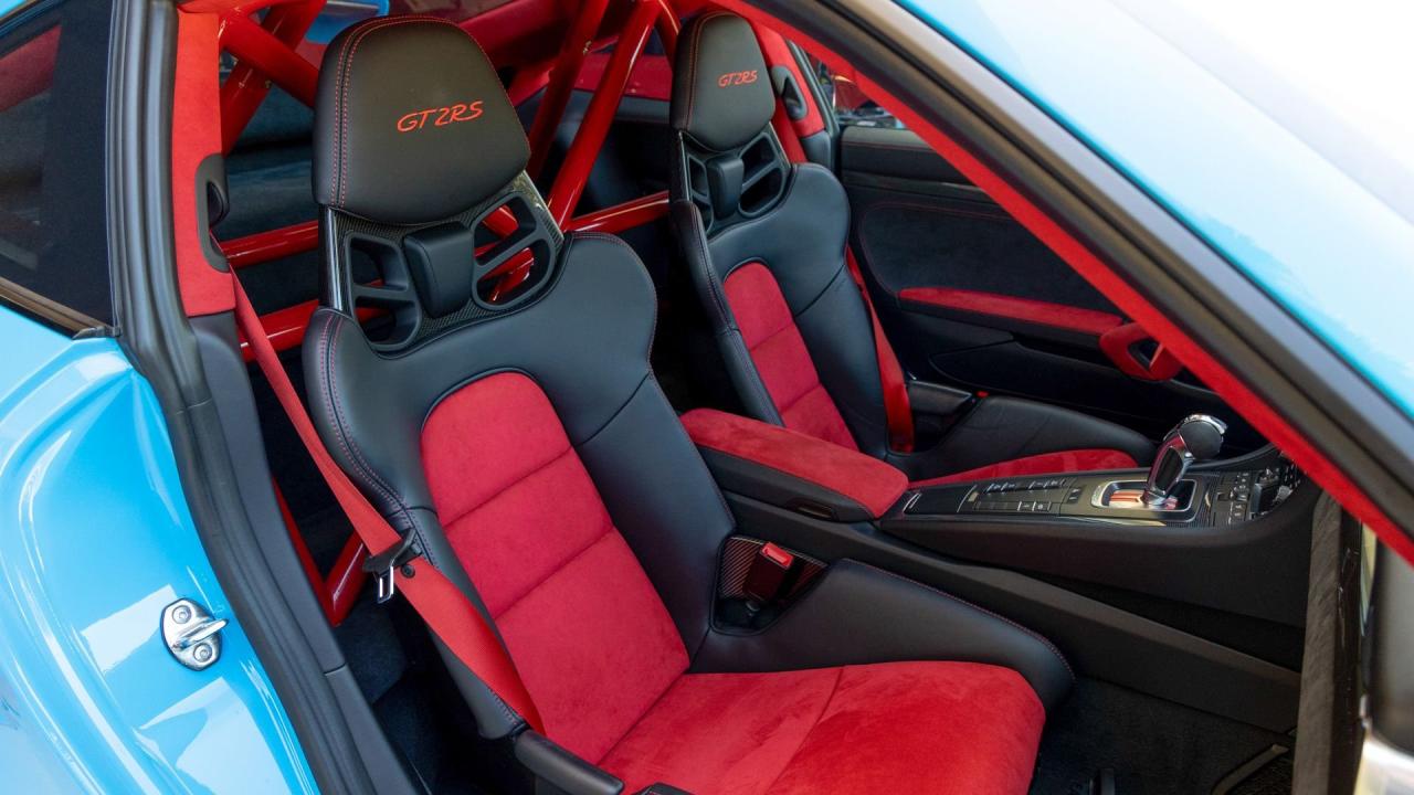 2018 Porsche 911 GT2 RS