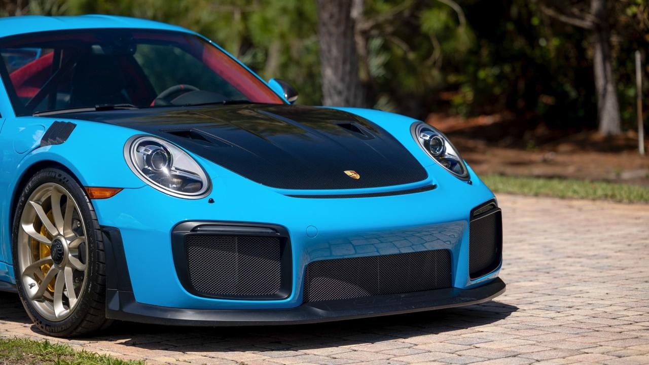 2018 Porsche 911 GT2 RS