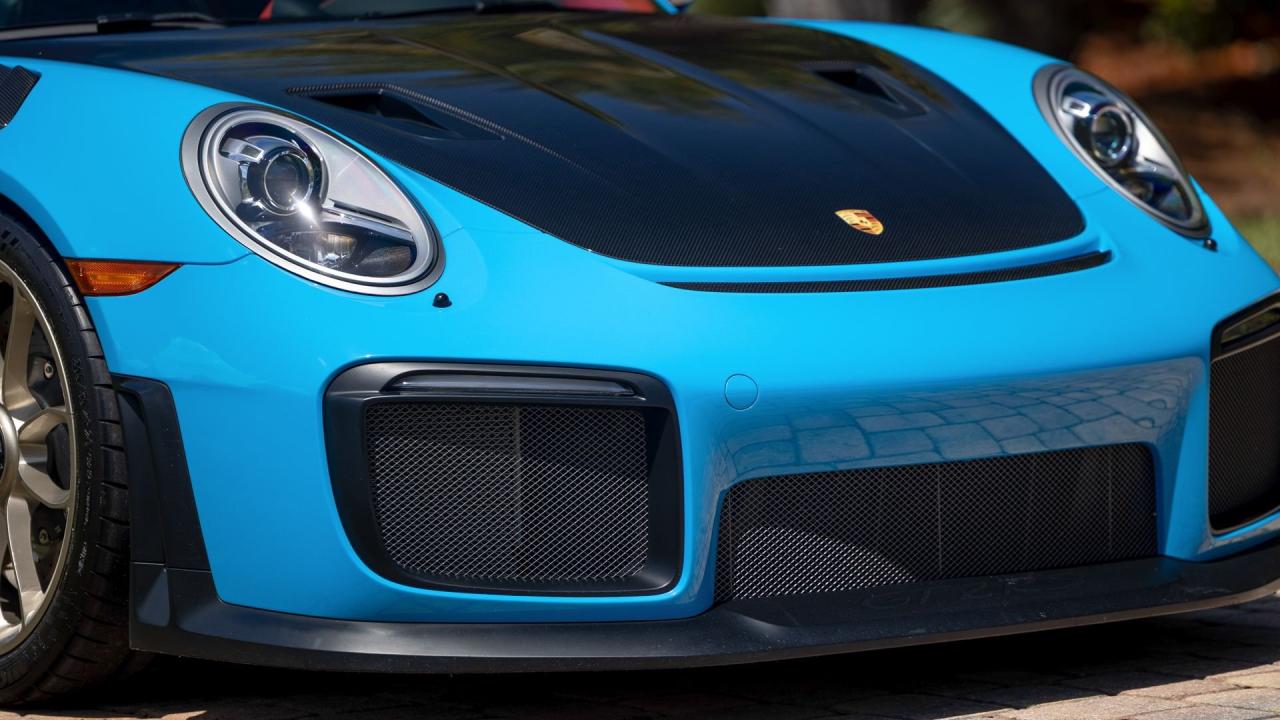 2018 Porsche 911 GT2 RS