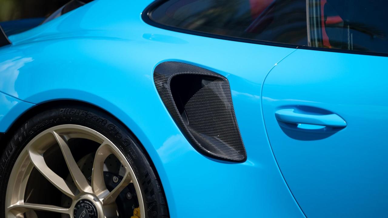 2018 Porsche 911 GT2 RS