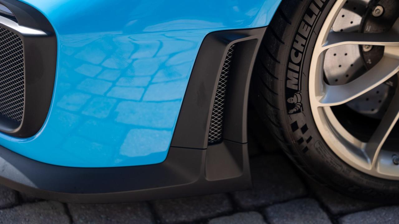 2018 Porsche 911 GT2 RS