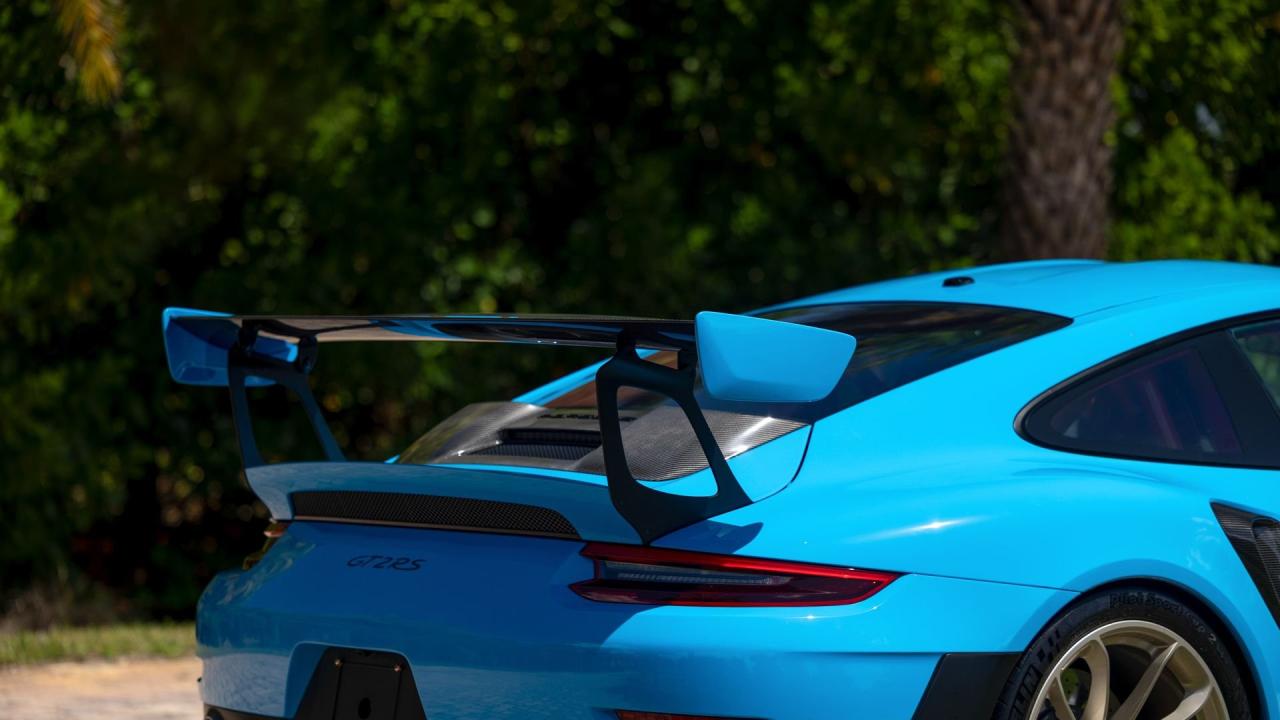 2018 Porsche 911 GT2 RS