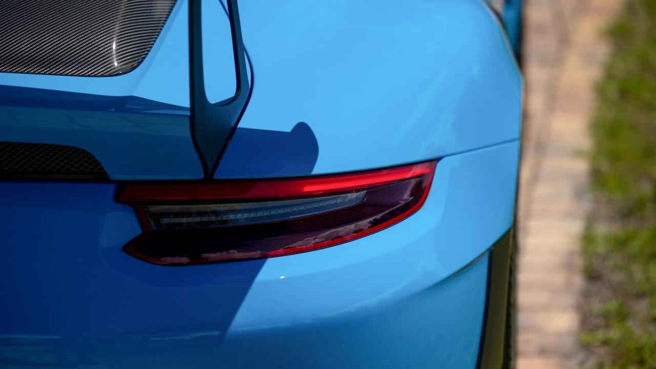 2018 Porsche 911 GT2 RS