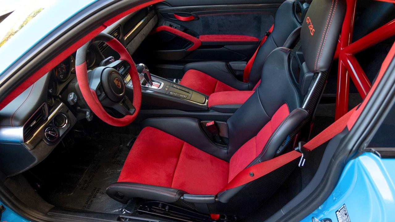 2018 Porsche 911 GT2 RS