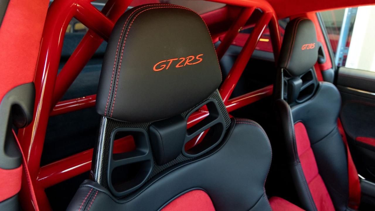 2018 Porsche 911 GT2 RS