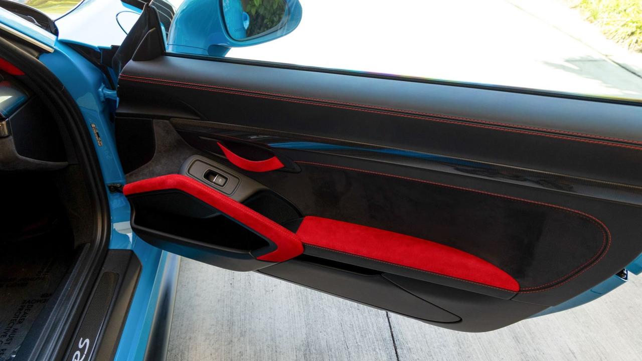 2018 Porsche 911 GT2 RS