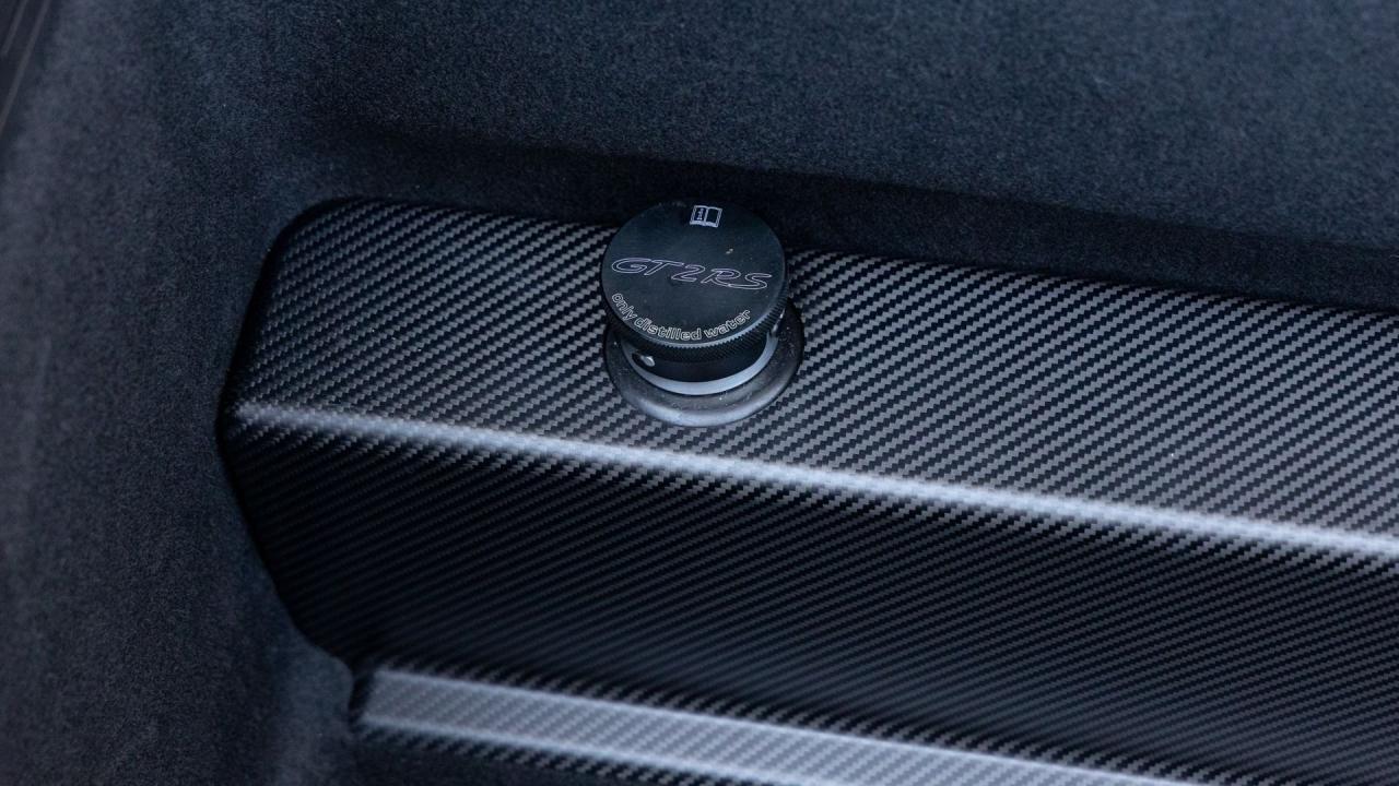 2018 Porsche 911 GT2 RS