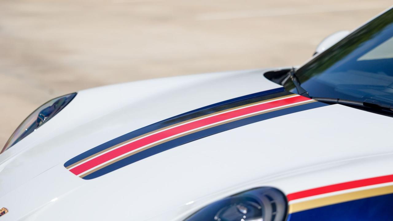 2023 Porsche 911 Dakar