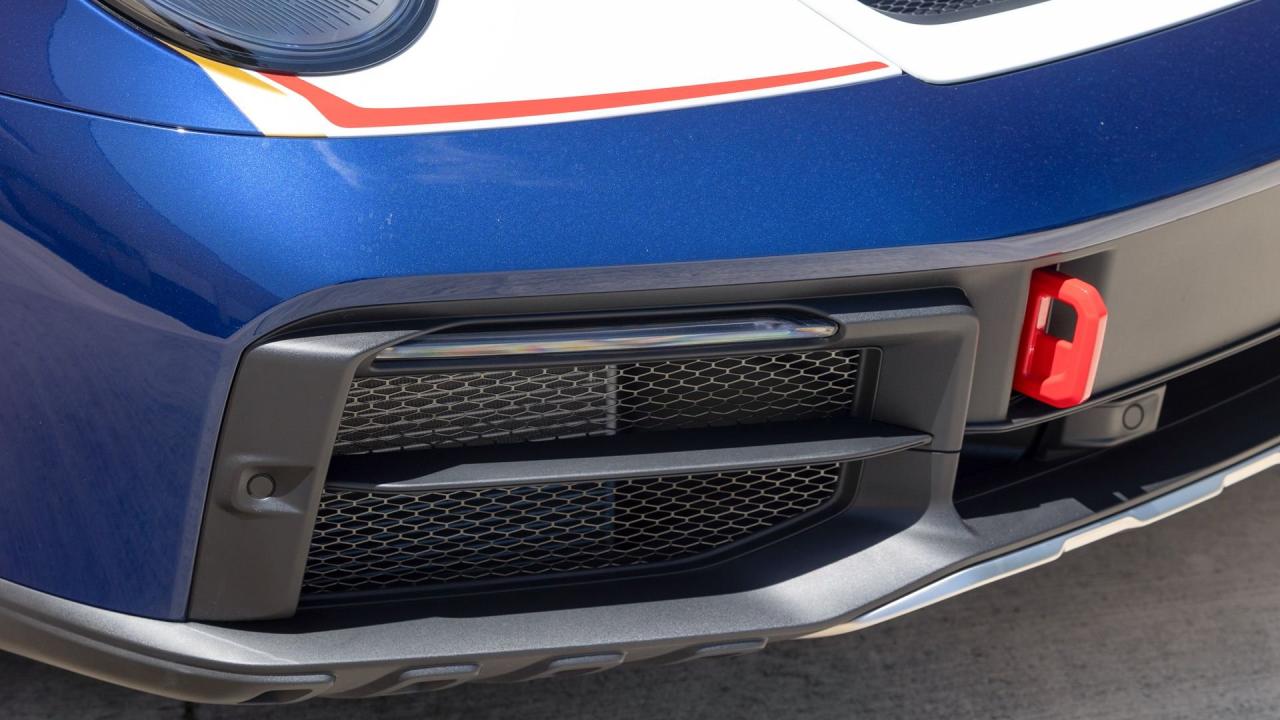 2023 Porsche 911 Dakar