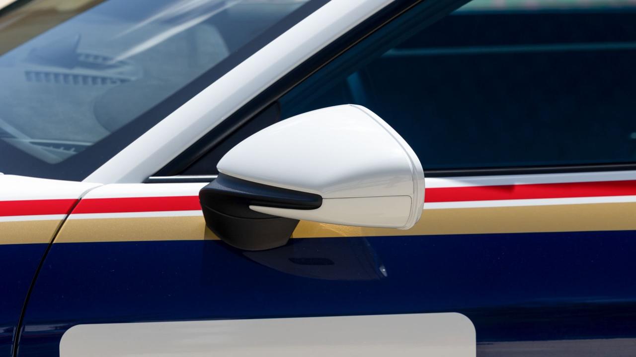 2023 Porsche 911 Dakar