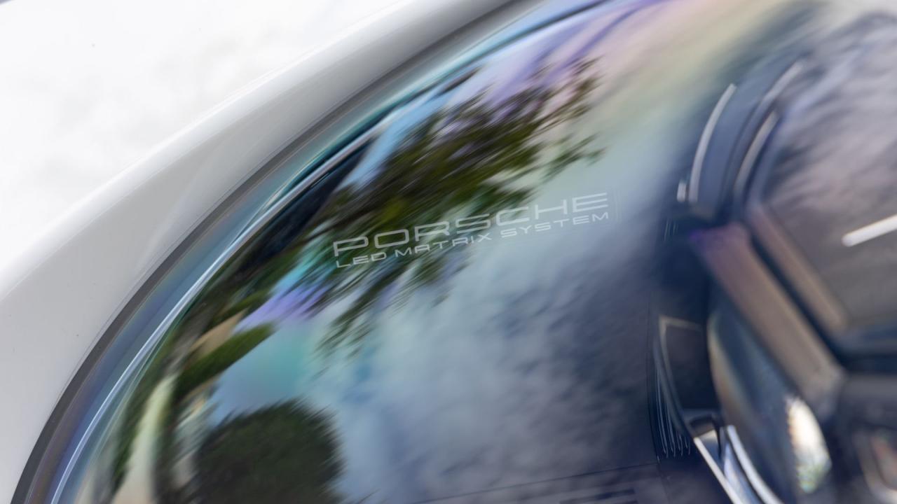 2023 Porsche 911 Dakar