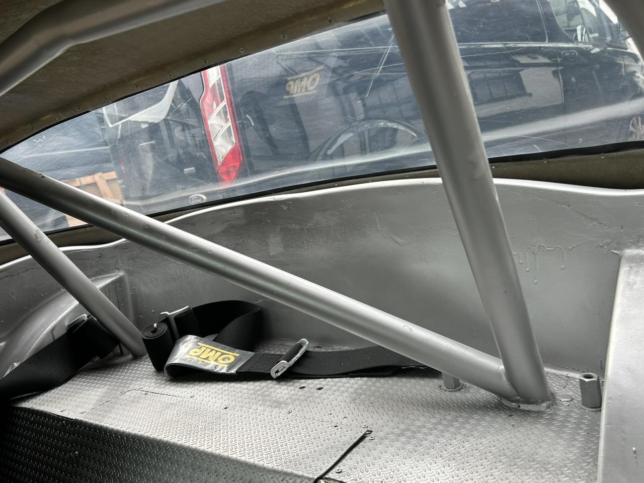 1970 Jaguar E-Type Race Car Replica