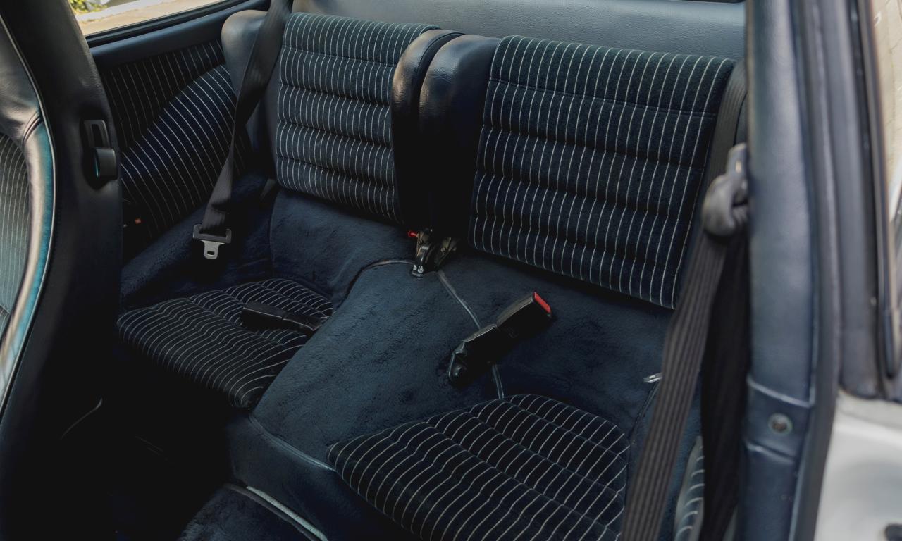 1988 Porsche 911 3.2 Carrera Sport