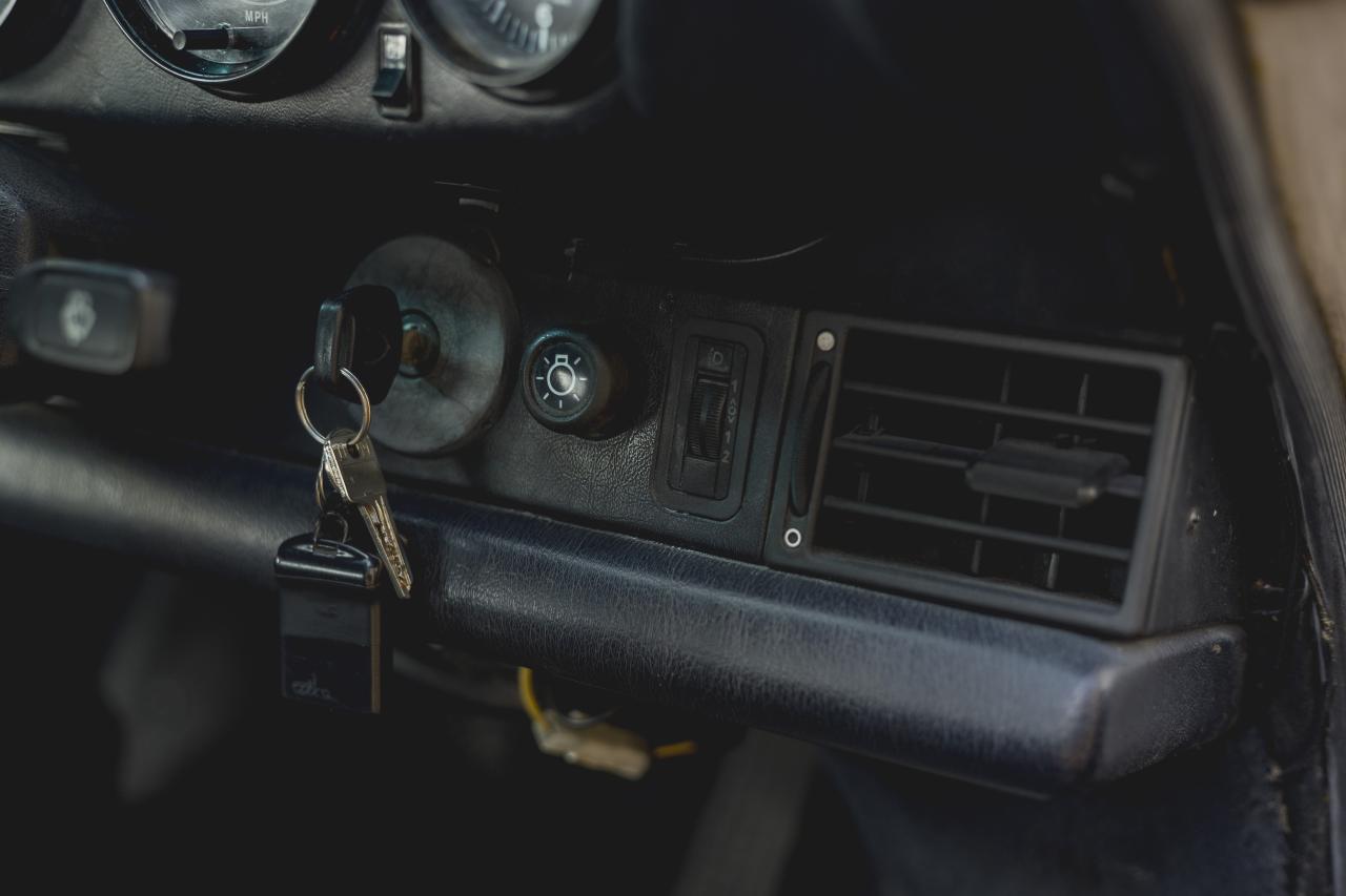 1988 Porsche 911 3.2 Carrera Sport
