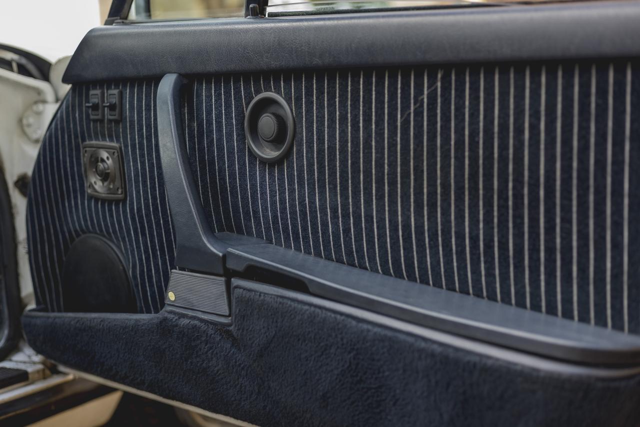 1988 Porsche 911 3.2 Carrera Sport