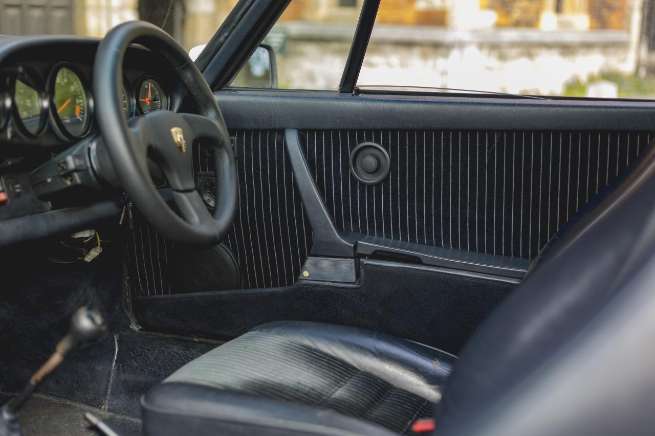 1988 Porsche 911 3.2 Carrera Sport