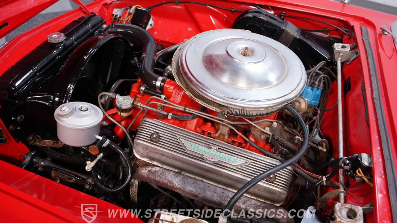 1957 Ford Thunderbird