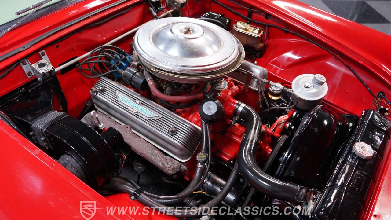 1957 Ford Thunderbird